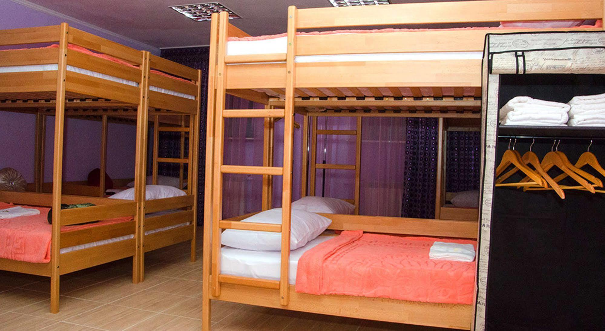 Ballet Hostel Kijev Kültér fotó